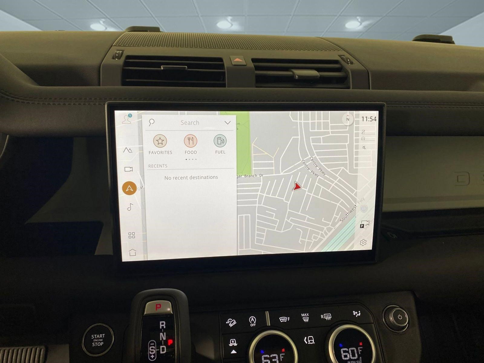 Used 2025 Land Rover Defender 110 S image 26