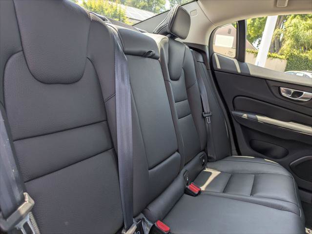 Used 2024 Volvo S60 B5 Plus w/ Climate Package AWD/4WD image 22