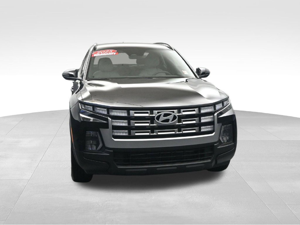 Used 2025 Hyundai Santa Cruz SEL FWD image 8
