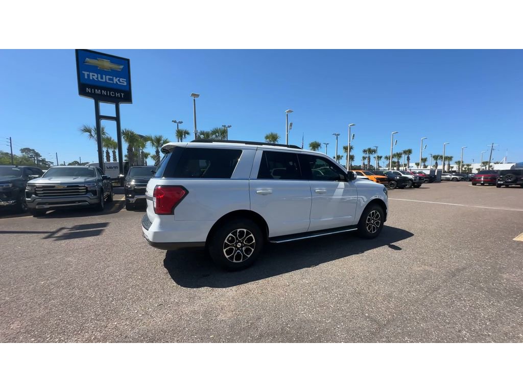 Used 2022 Ford Expedition XLT RWD image 8