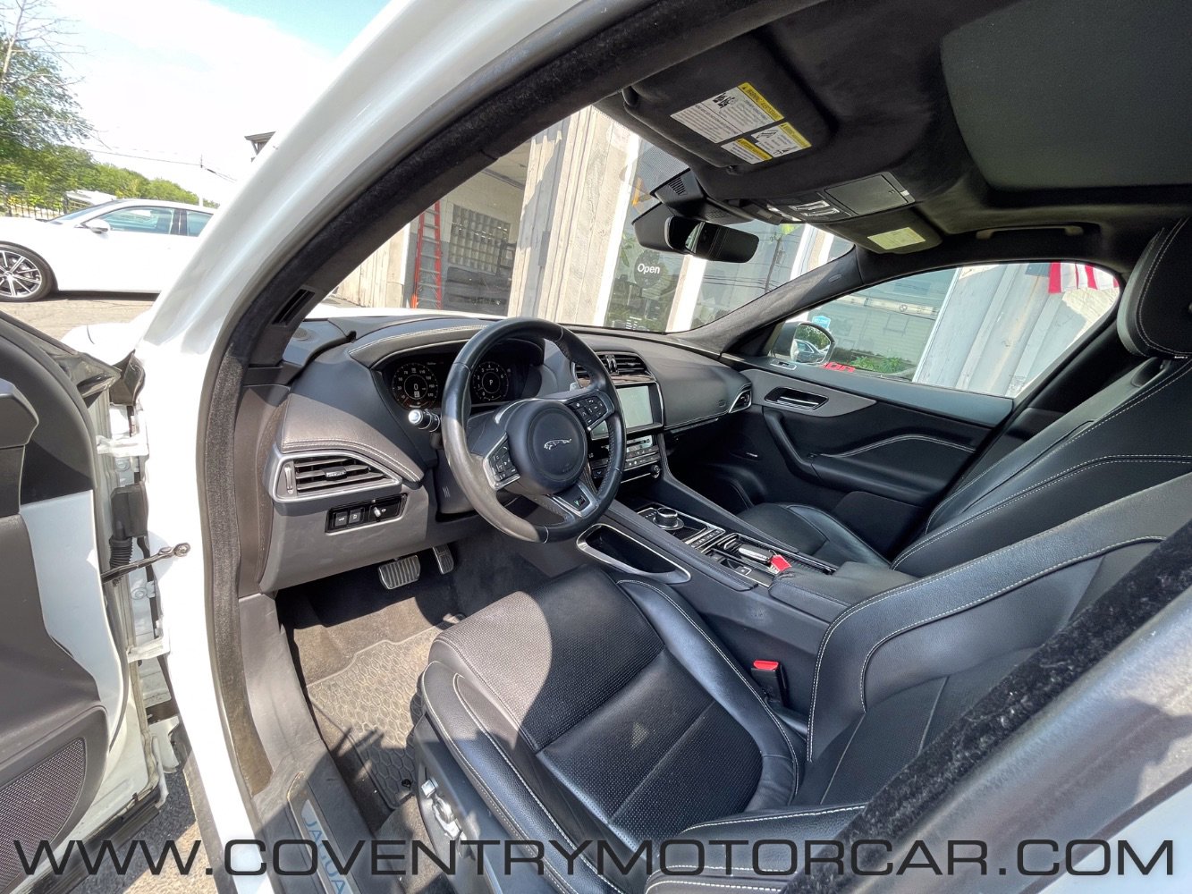 Used 2019 Jaguar F-PACE S image 28