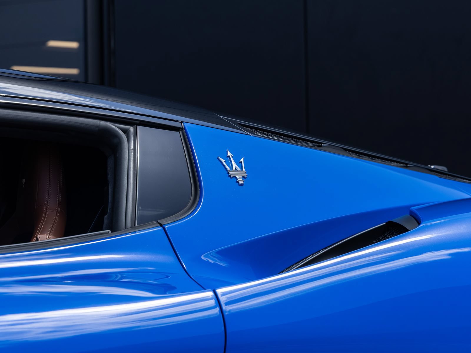 Used 2022 Maserati MC20 Coupe RWD image 19