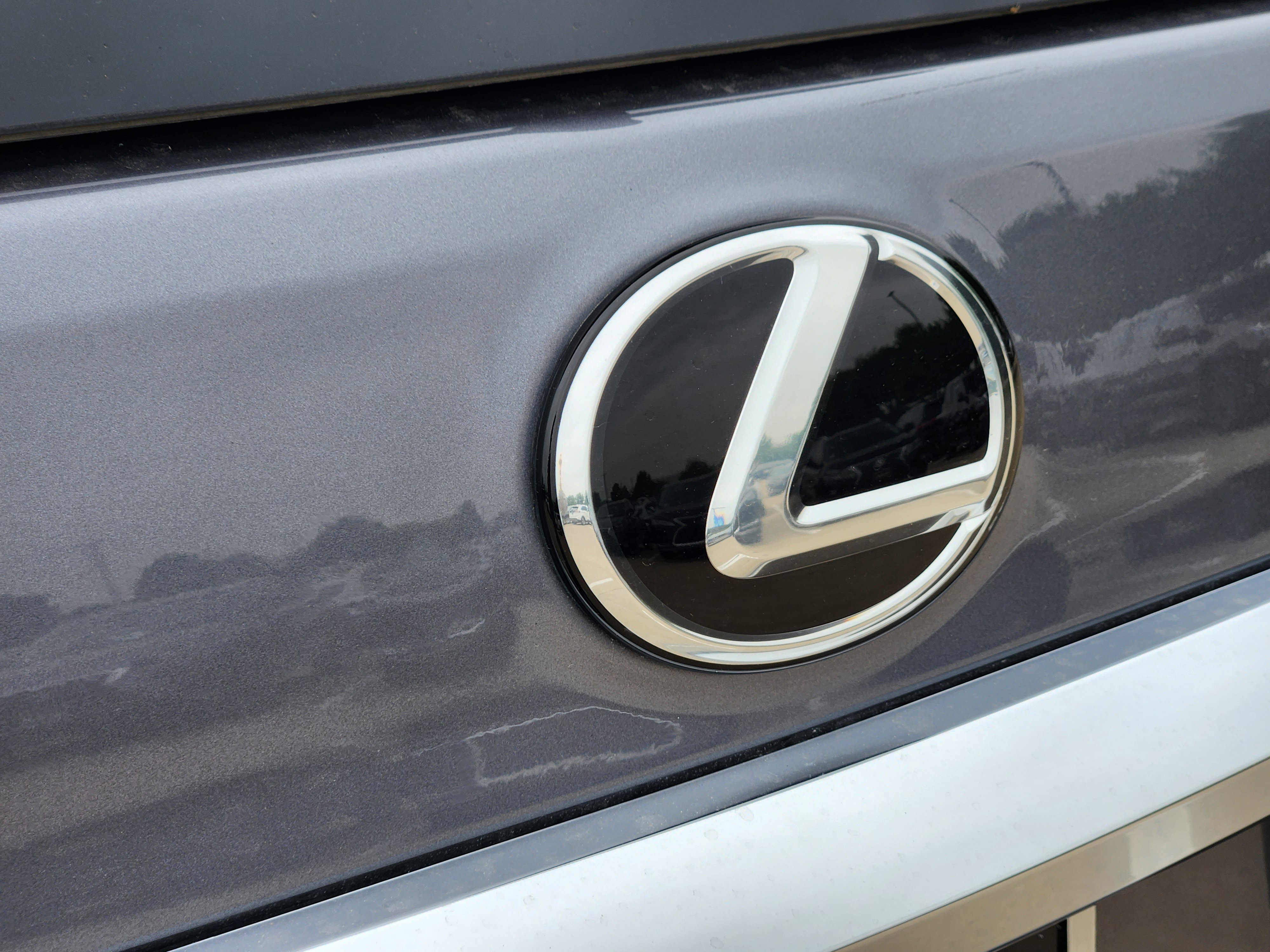 Used 2023 Lexus GX 460 Luxury w/ Accessory Package AWD/4WD image 42