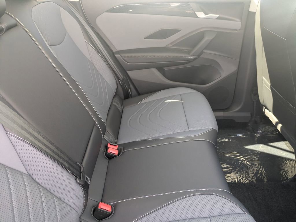 New 2026 Volkswagen Tiguan SE AWD/4WD image 35