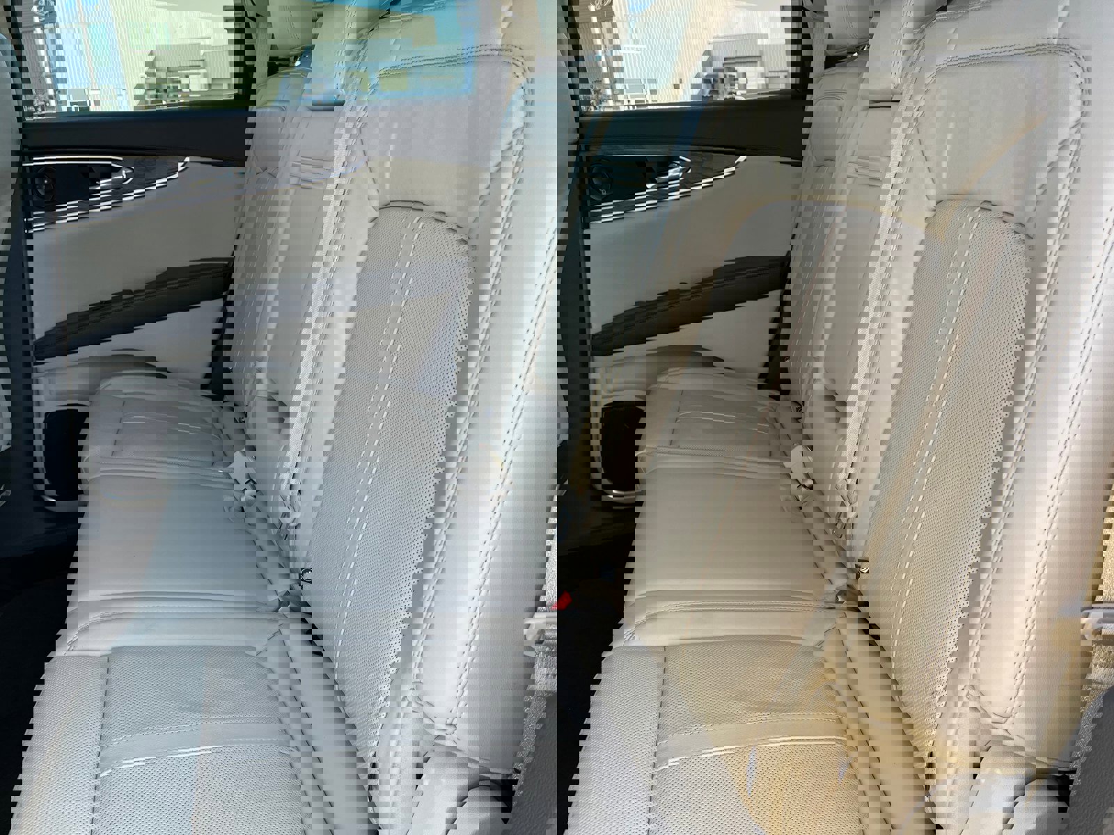 Used 2019 Lincoln Nautilus Reserve image 17