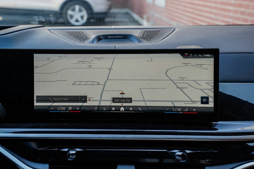 Certified 2025 BMW X7 M60i image 13