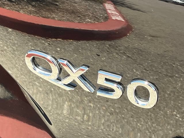 Certified 2024 INFINITI QX50 Luxe FWD image 34