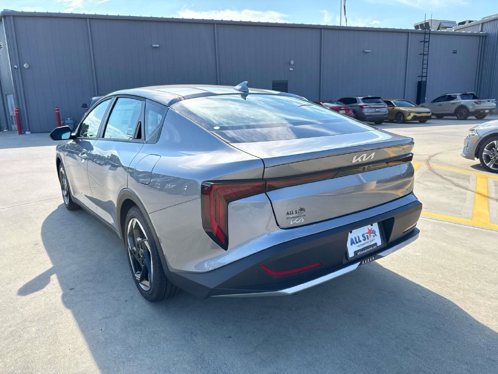 New 2026 Kia K4 EX FWD image 6