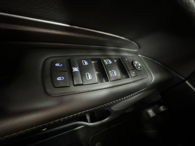 Used 2024 Dodge Durango SXT AWD/4WD image 16