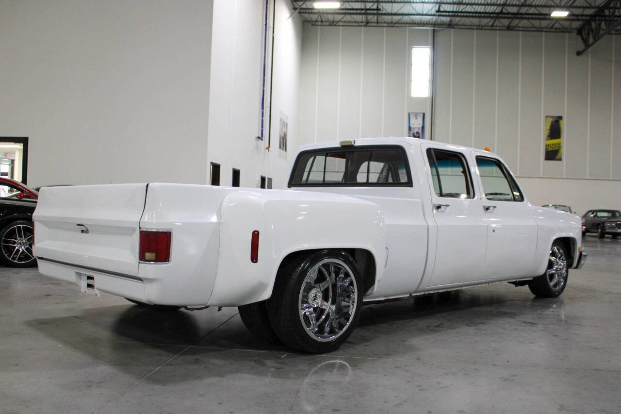 Used 1988 Chevrolet Silverado 3500 2WD Crew Cab image 7