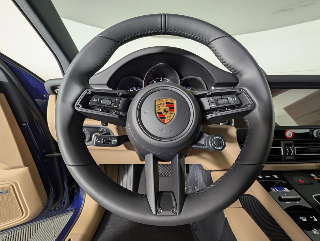 New 2026 Porsche Macan Turbo image 33