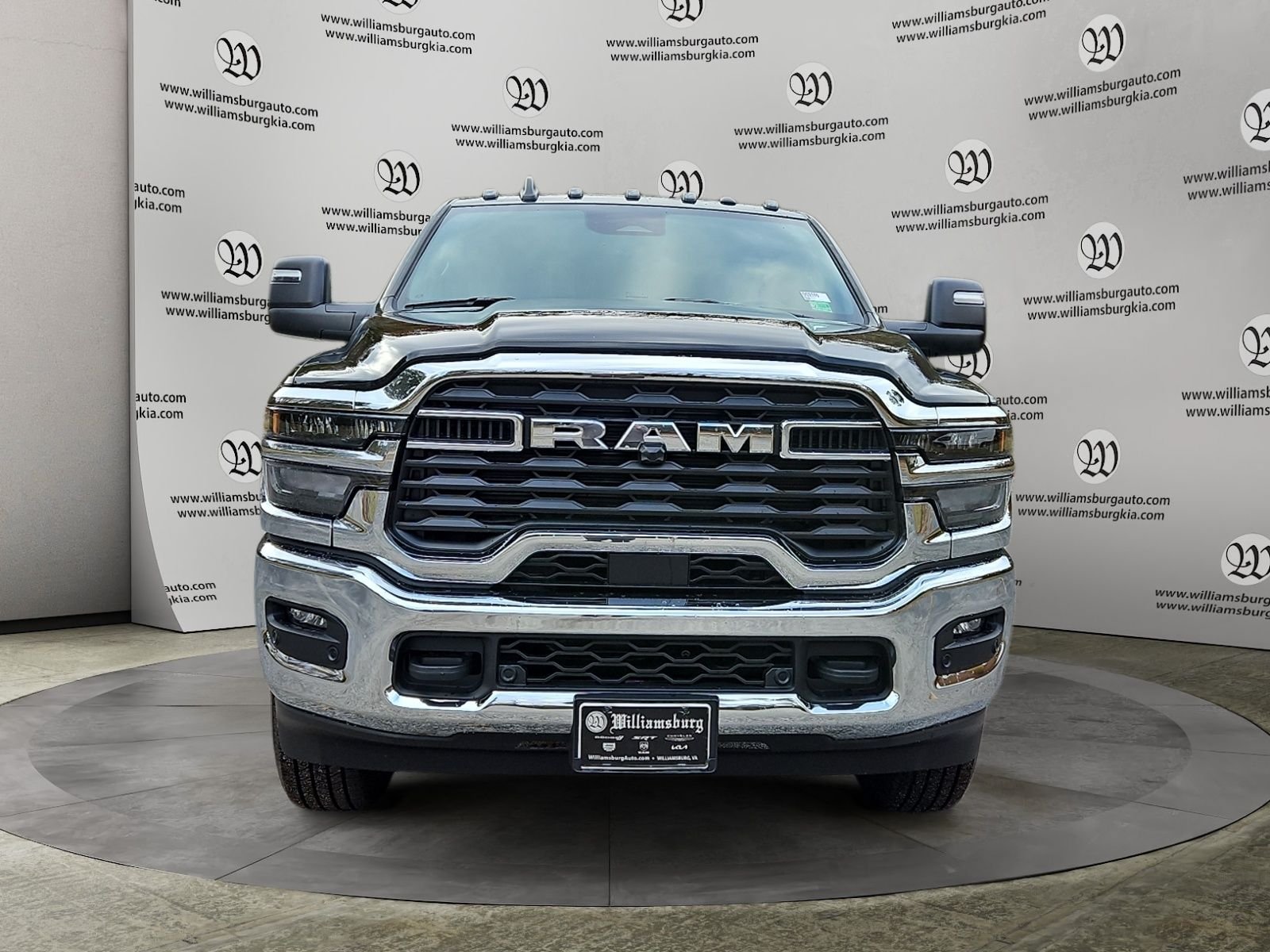 New 2026 RAM 2500 Tradesman AWD/4WD image 8