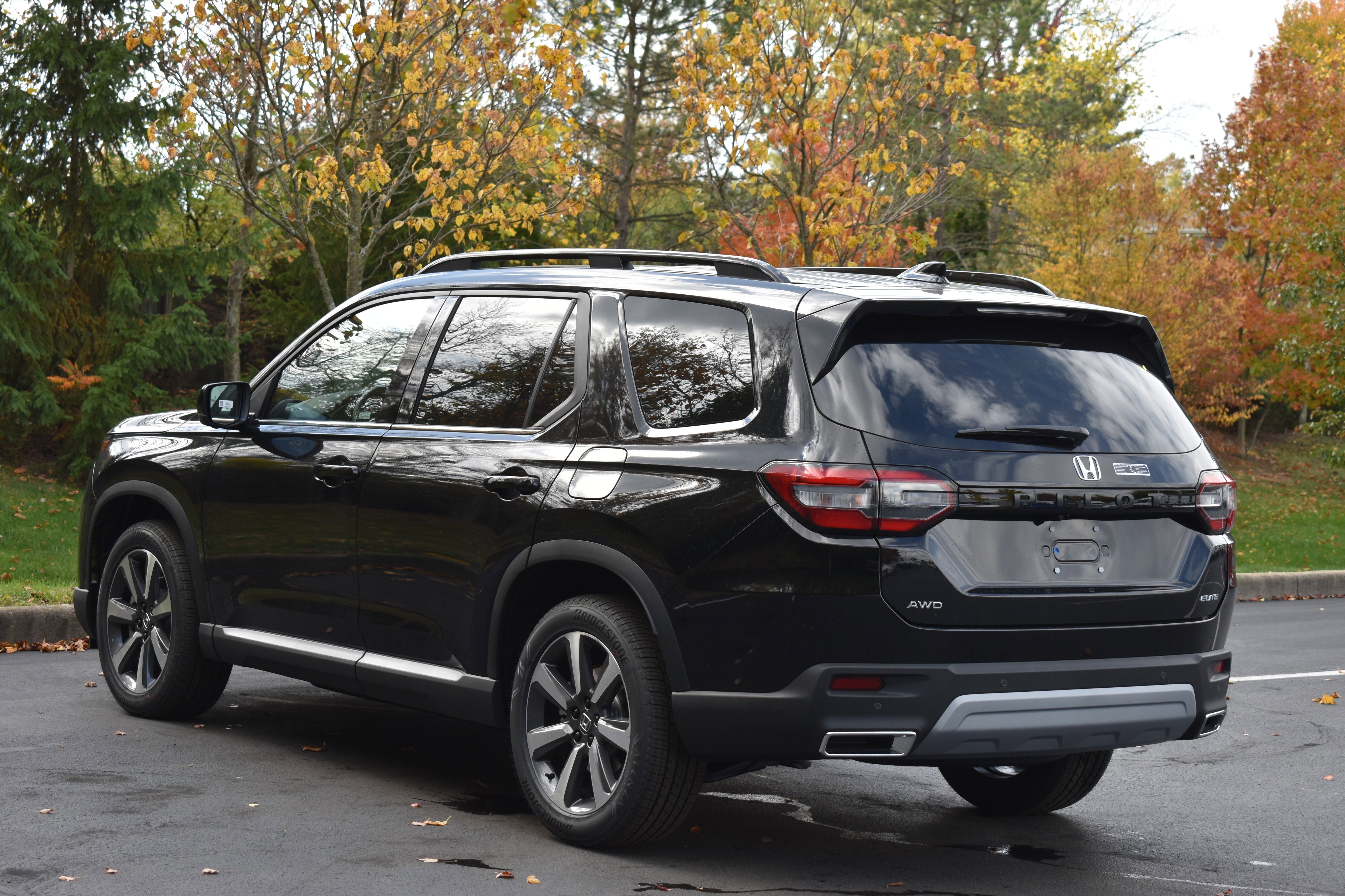 New 2025 Honda Pilot Elite image 5