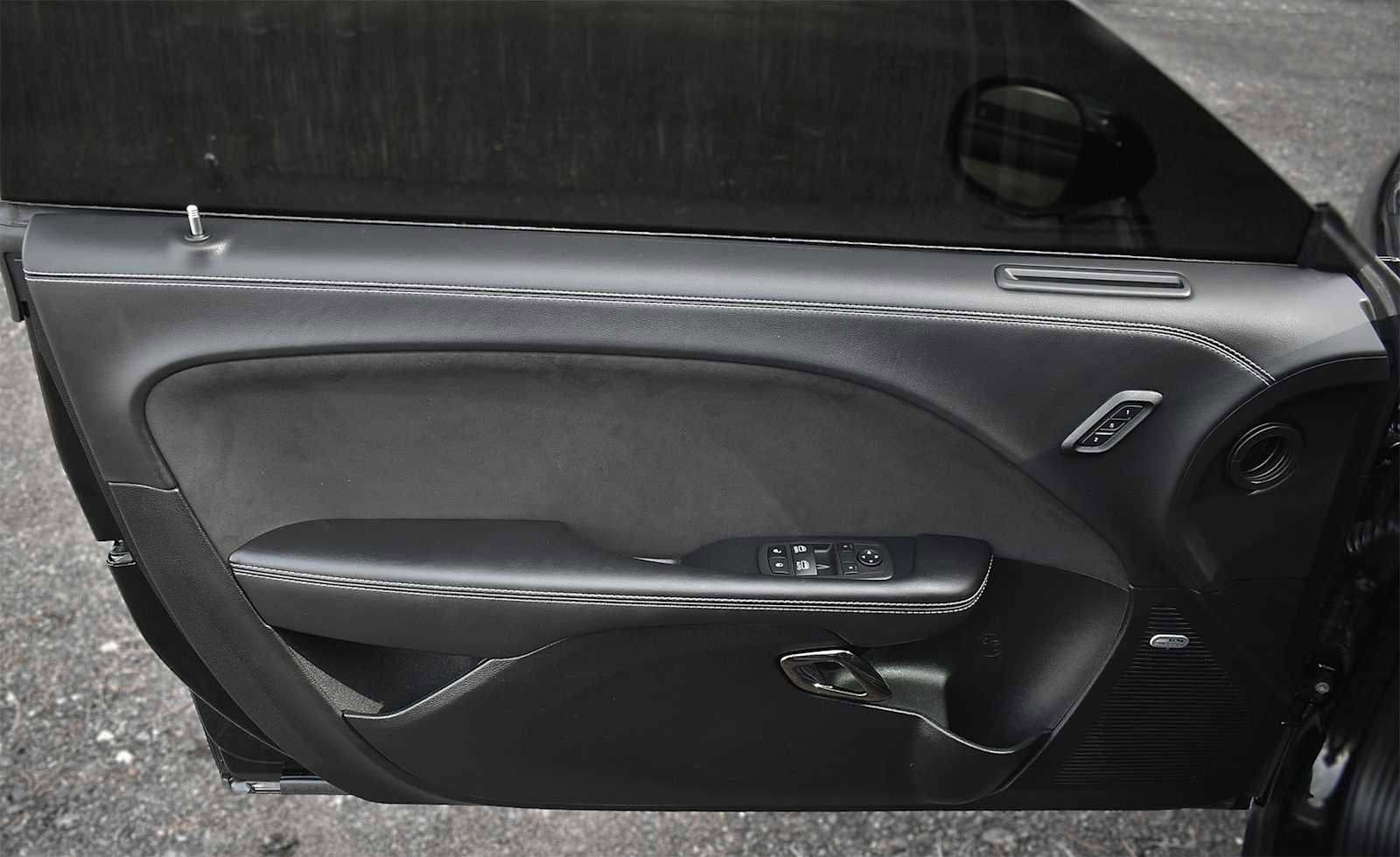 Used 2023 Dodge Challenger SRT Hellcat w/ Driver Convenience Group image 28