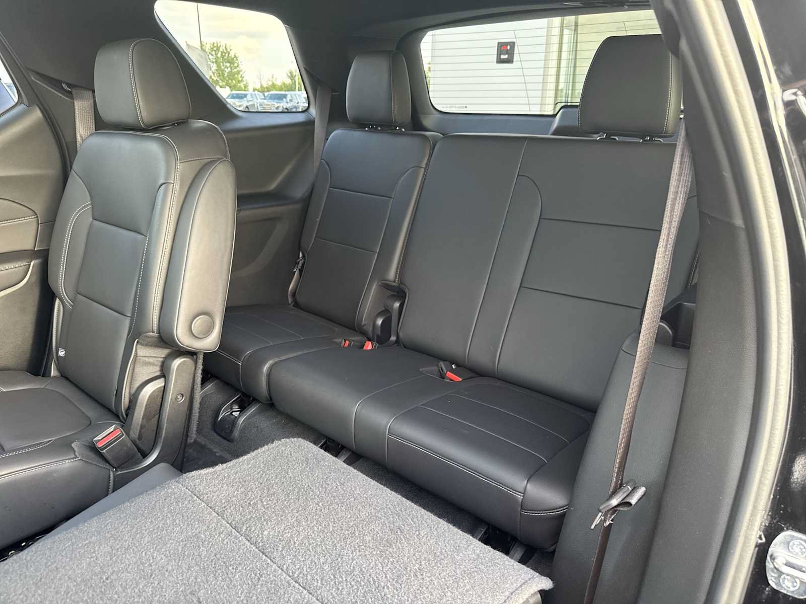 Certified 2023 Chevrolet Traverse LT w/ LT Premium Package AWD/4WD image 27