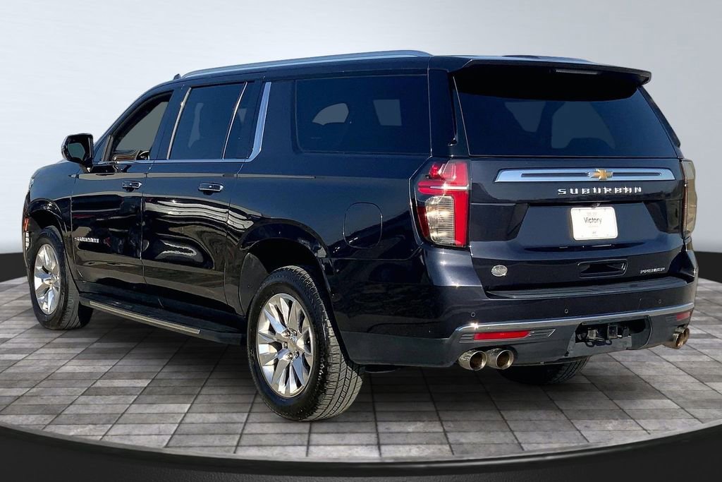 Used 2023 Chevrolet Suburban Premier image 7