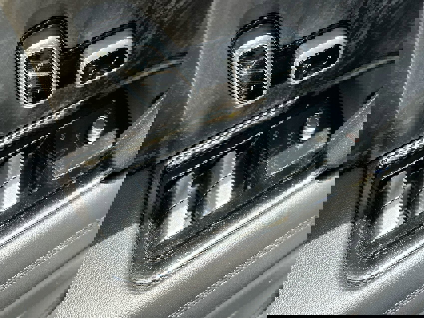 Used 2023 Land Rover Range Rover Sport SE Dynamic image 13