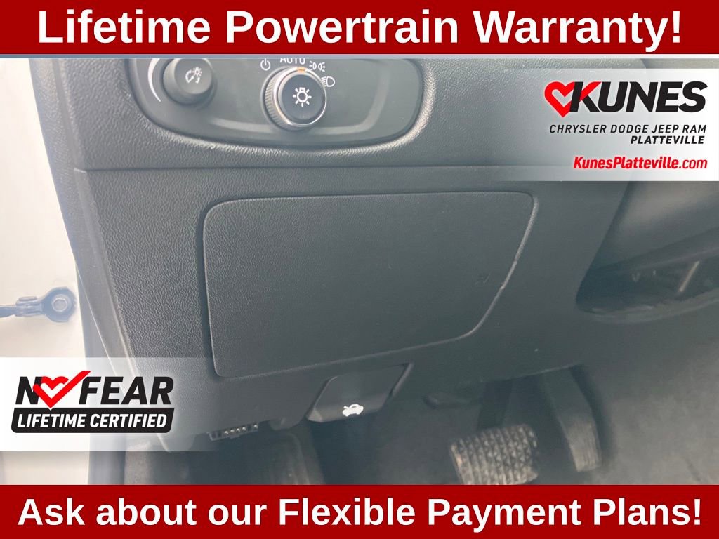 Used 2024 Chevrolet Malibu LT image 13