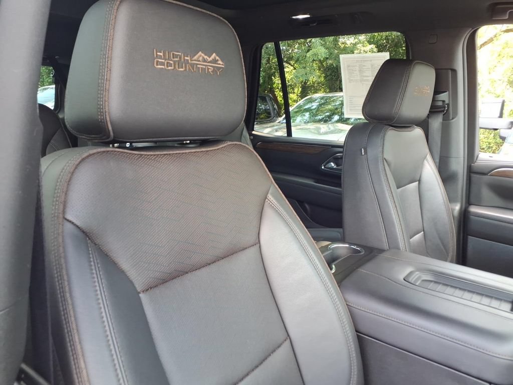Certified 2023 Chevrolet Tahoe High Country AWD/4WD image 25