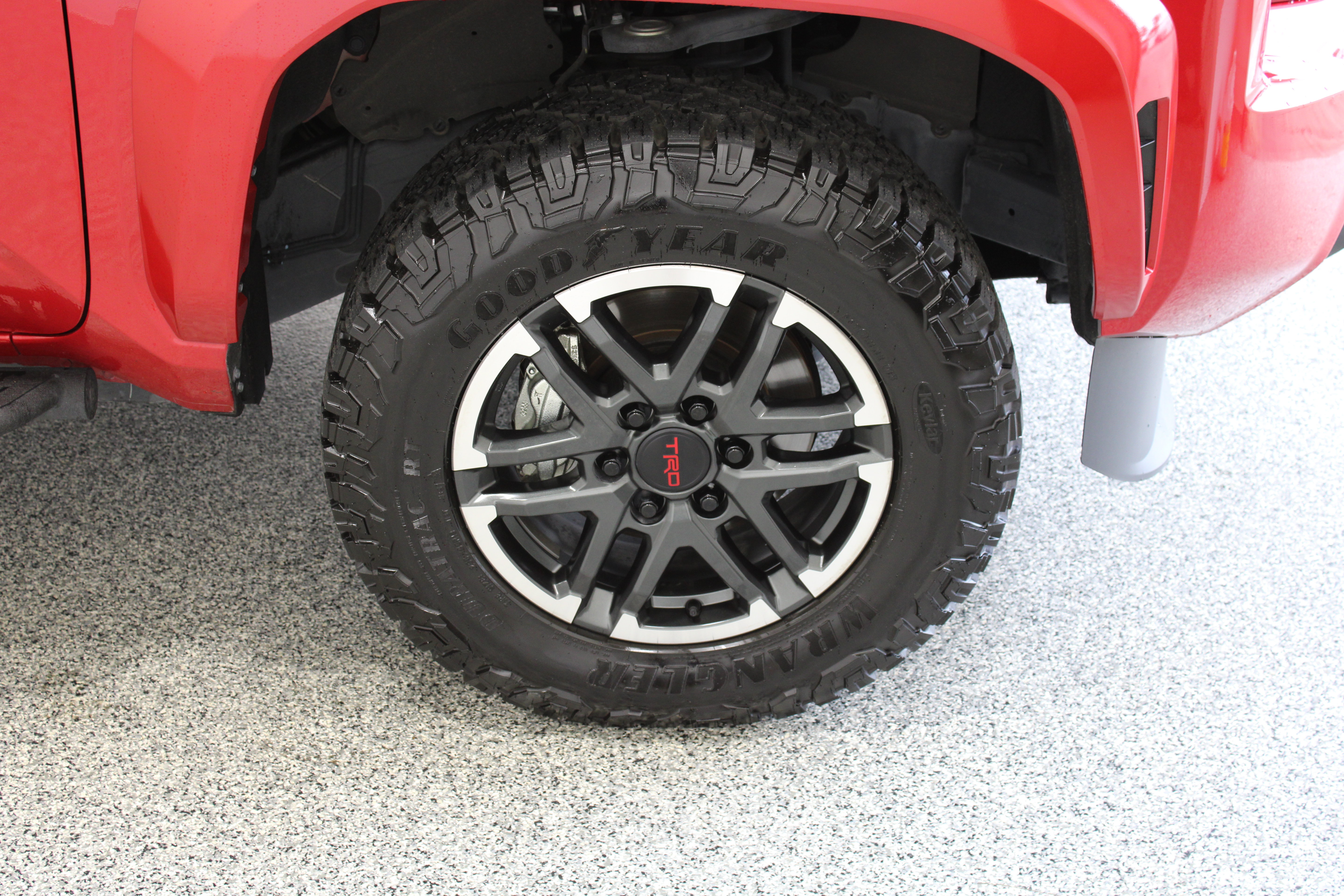 Certified 2026 Toyota Tacoma TRD Sport AWD/4WD image 5