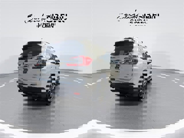 Used 2024 Subaru Ascent Limited image 2