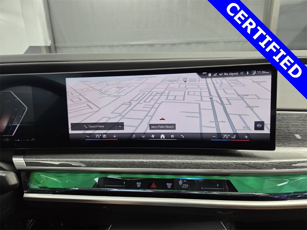 Certified 2025 BMW 760i xDrive image 35