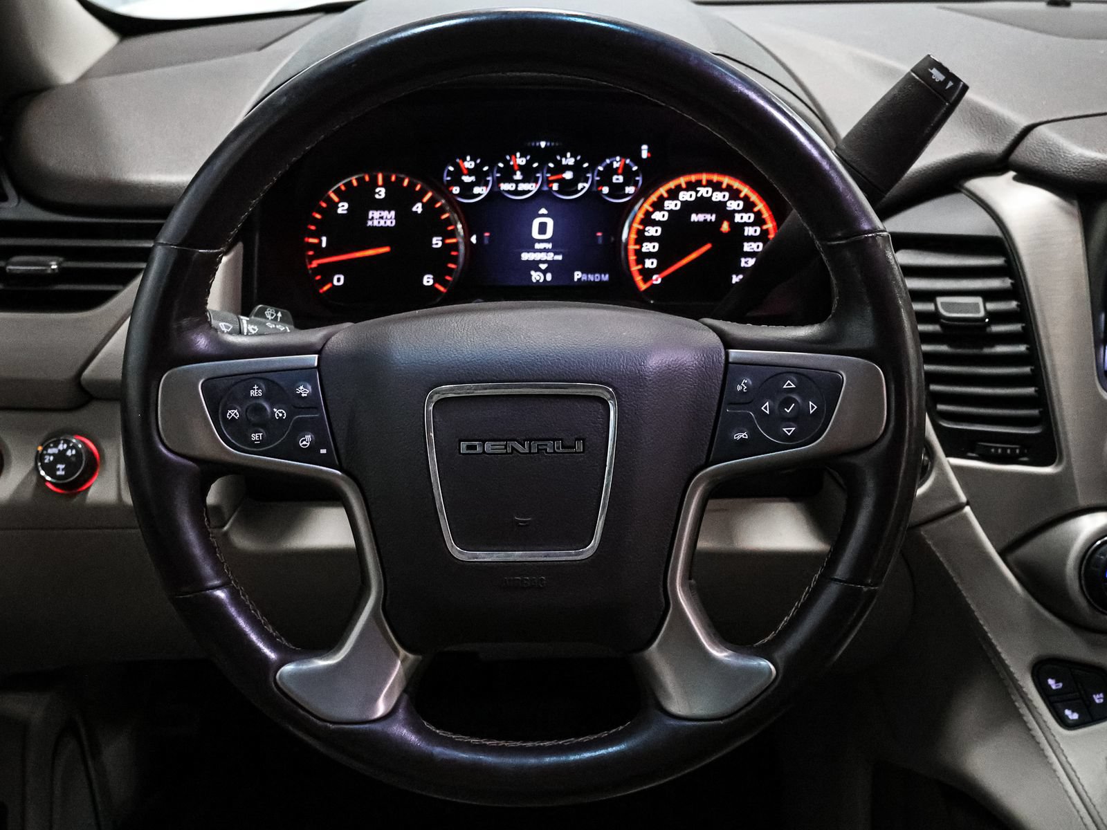 Used 2016 GMC Yukon XL Denali AWD/4WD image 35
