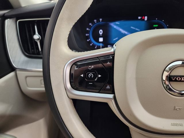 Used 2025 Volvo XC60 T8 Plus w/ Protection Package Premier image 27