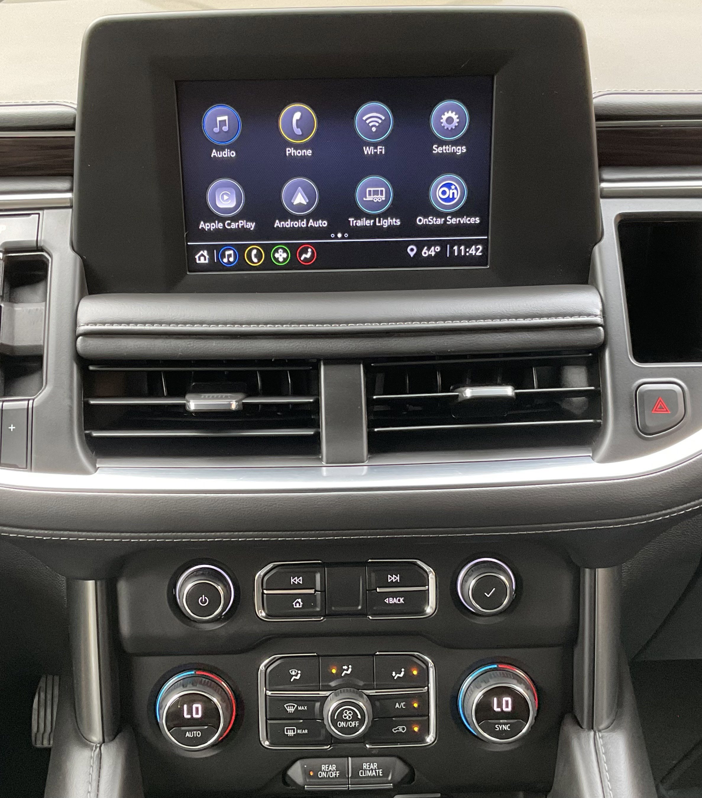 Used 2022 Chevrolet Suburban LS AWD/4WD image 15