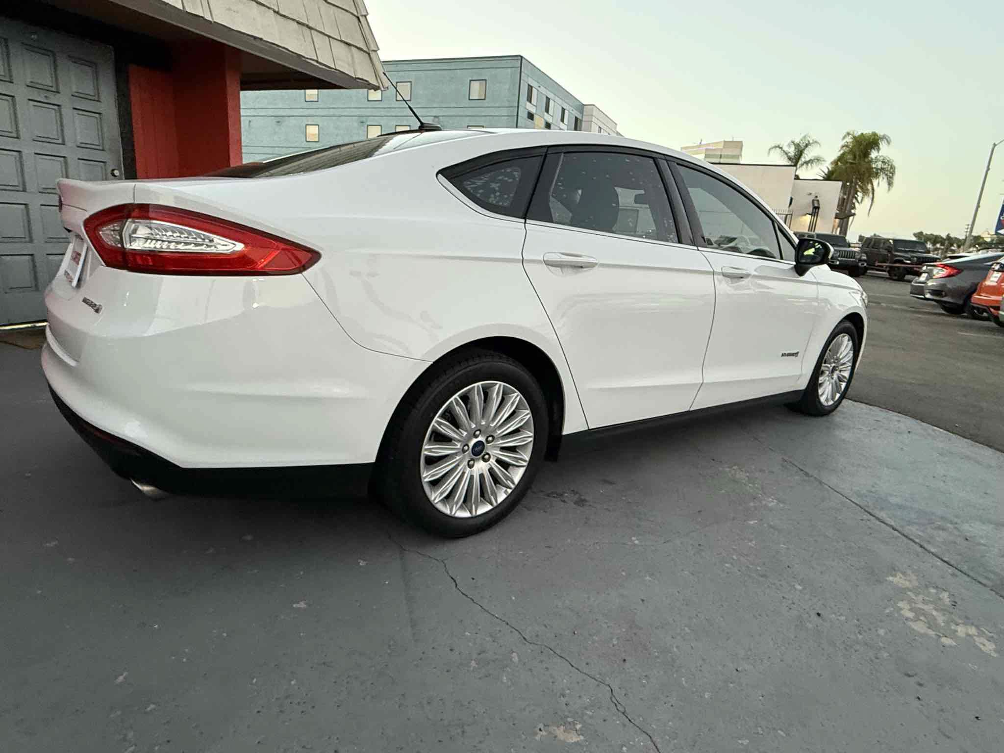 Used 2016 Ford Fusion S FWD image 6