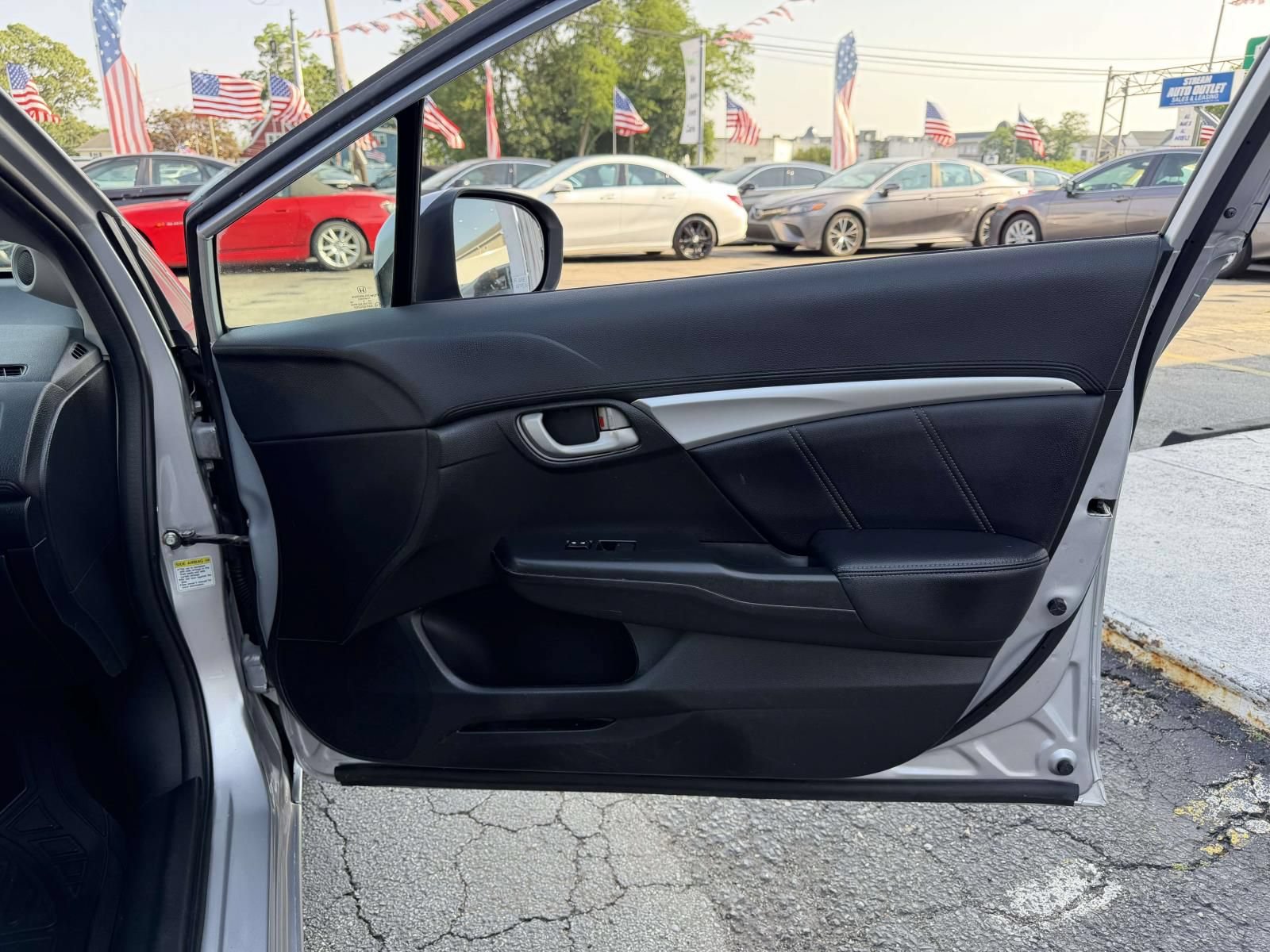 Used 2015 Honda Civic EX-L image 11