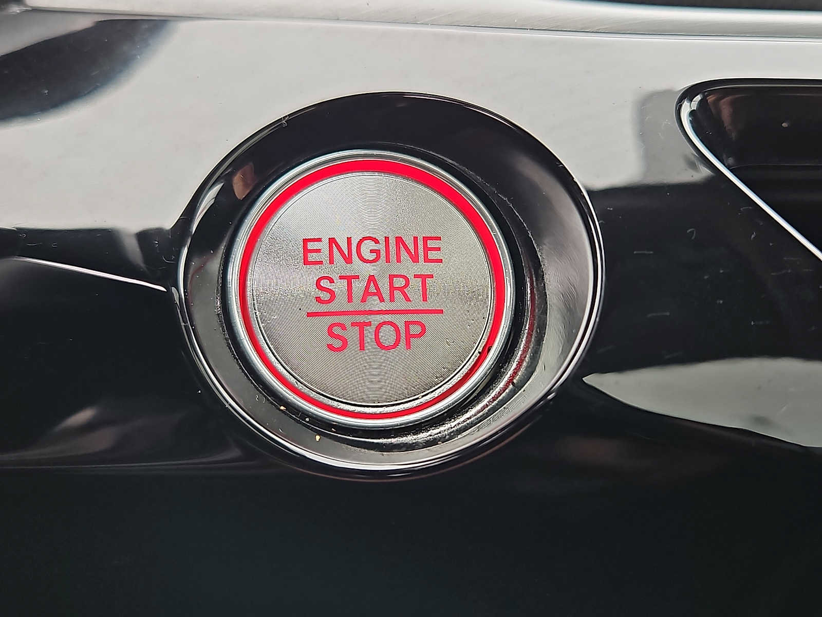 Used 2023 Acura MDX SH-AWD w/ Technology Package image 22