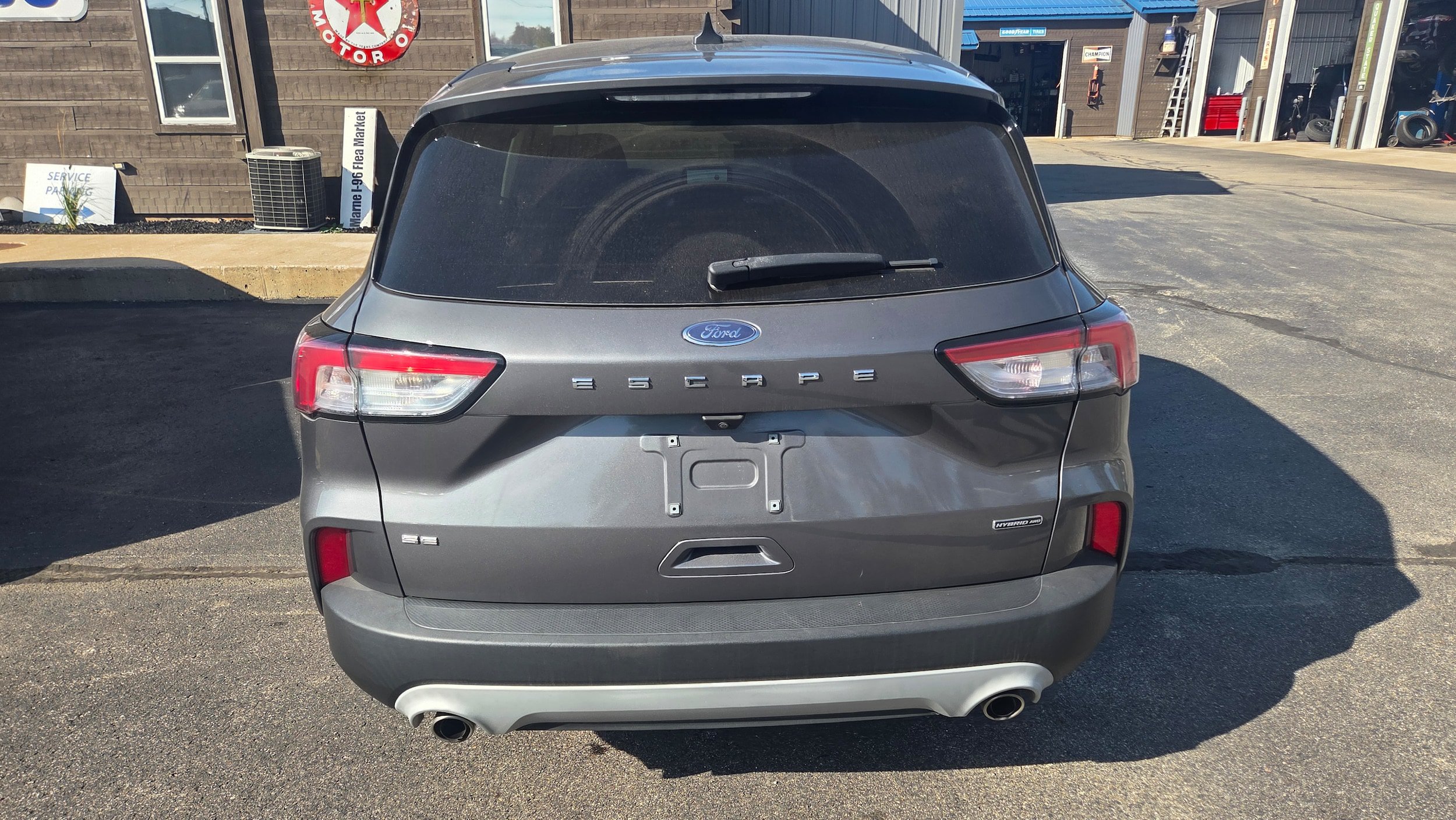 Used 2021 Ford Escape SE w/ Cold Weather Package AWD/4WD image 14