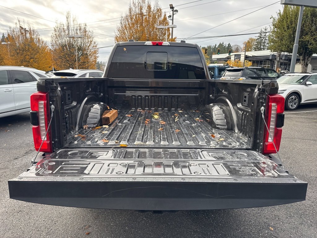 Used 2024 Ford F350 Lariat image 14