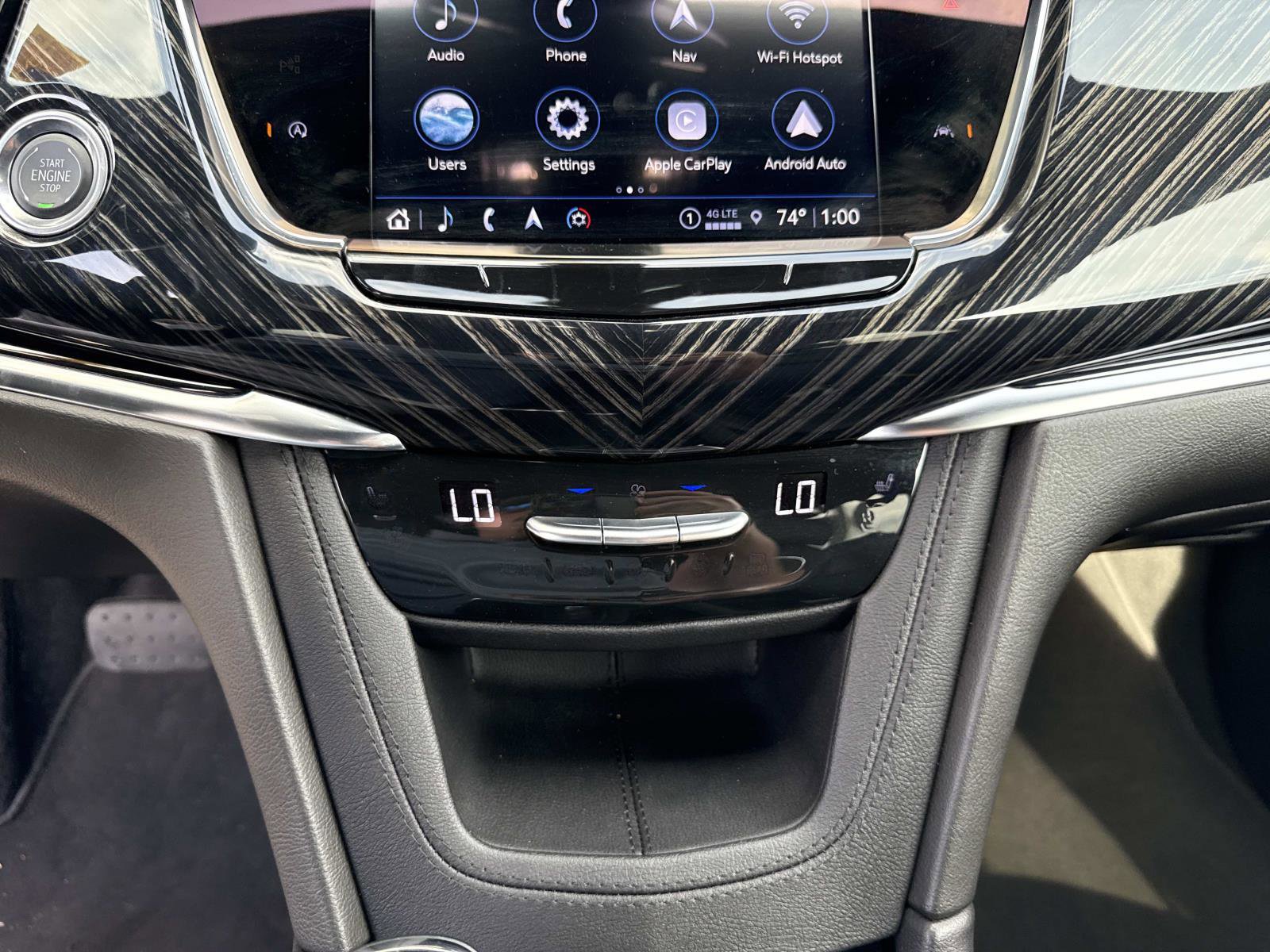 Used 2025 Cadillac XT6 Premium Luxury image 28