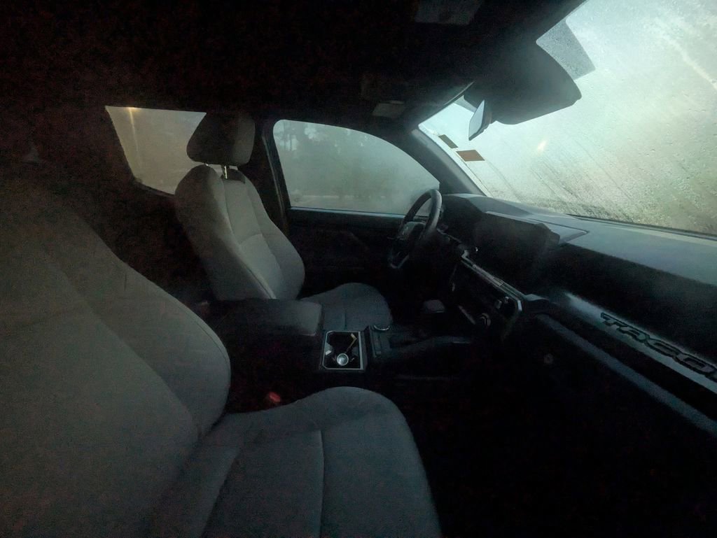 Used 2024 Toyota Tacoma SR5 image 10