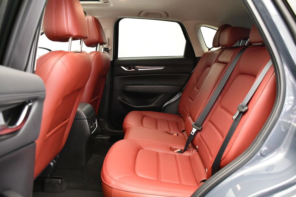 Used 2023 MAZDA CX-5 Carbon Edition image 40