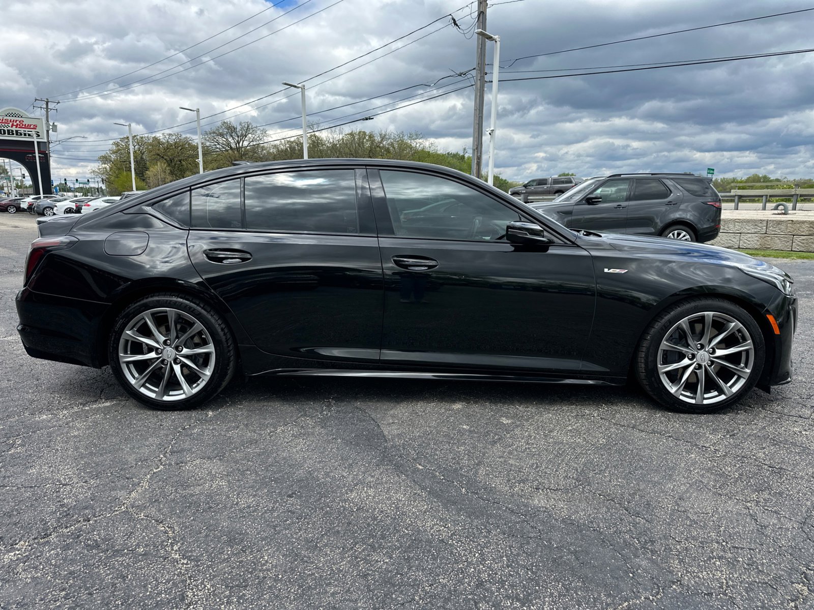 Used 2020 Cadillac CT5 V w/ Premium Package RWD image 6