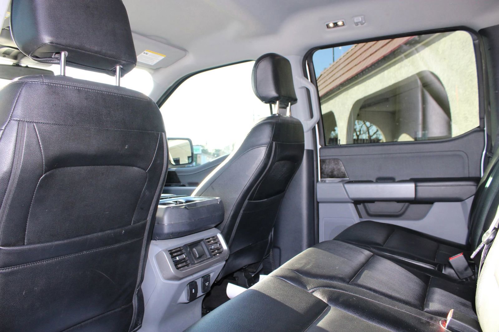 Used 2023 Ford F150 Lightning XLT image 23