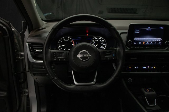 Used 2023 Nissan Rogue SV w/ SV Premium Package image 23