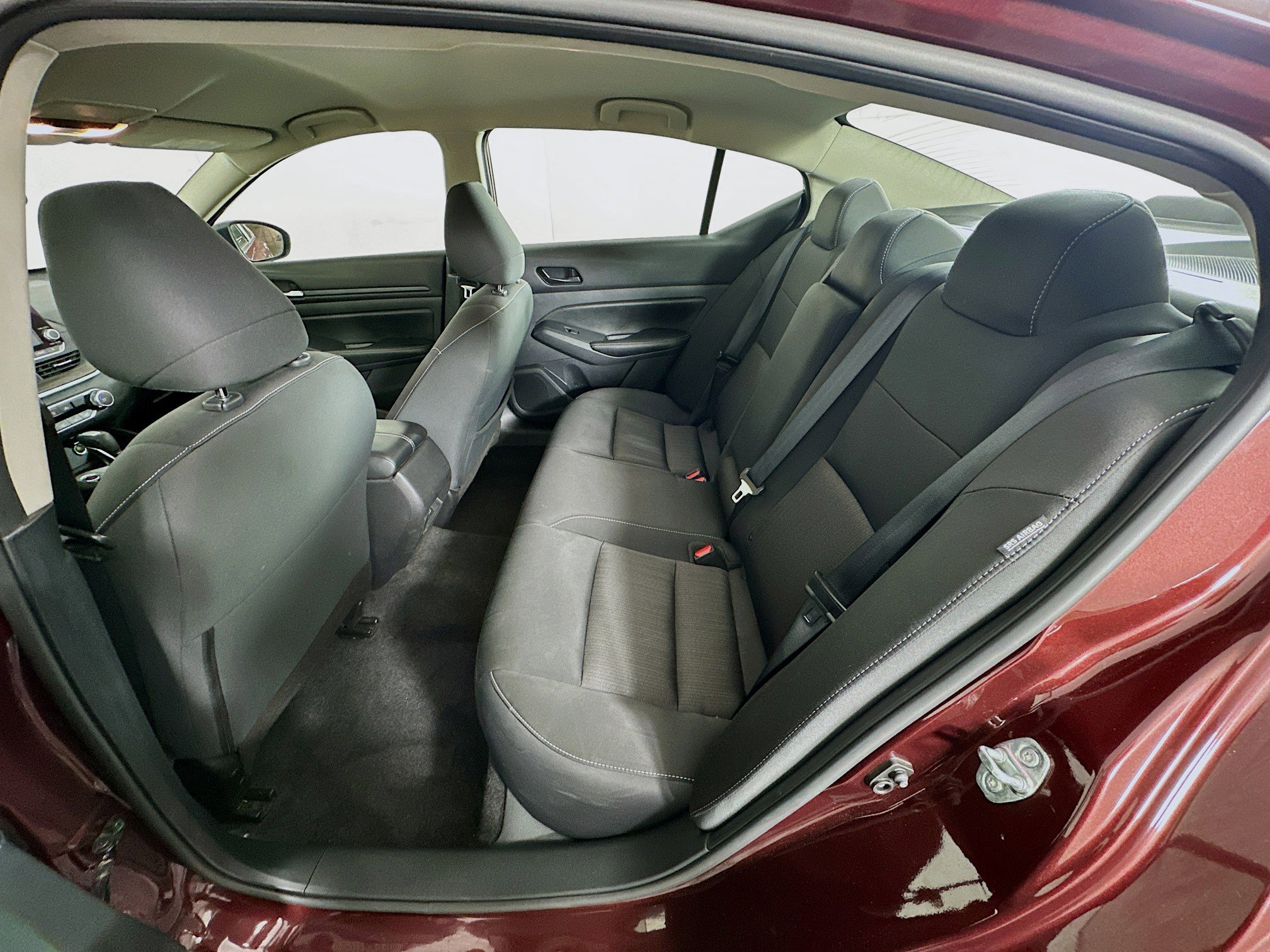 Used 2024 Nissan Altima 2.5 SV image 25