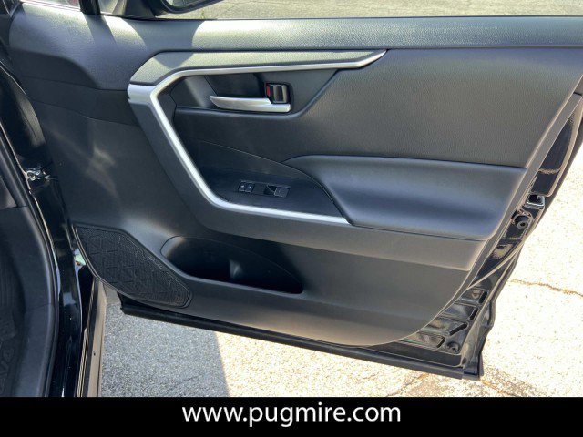 Used 2023 Toyota RAV4 XLE image 14