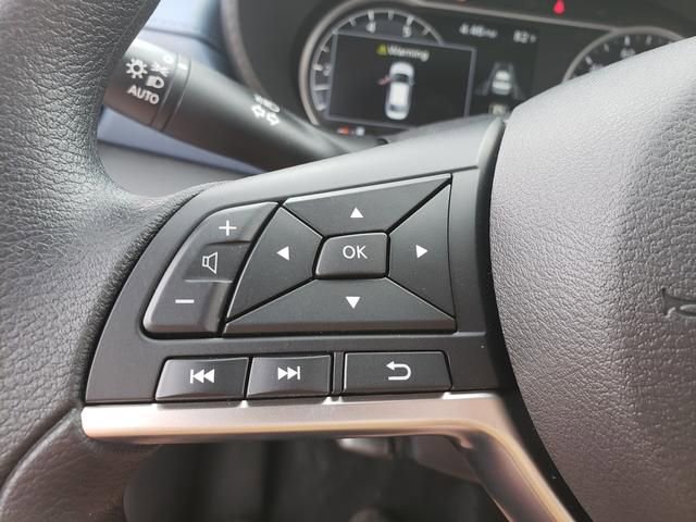 New 2025 Nissan Versa SV w/ Trunk Package image 17