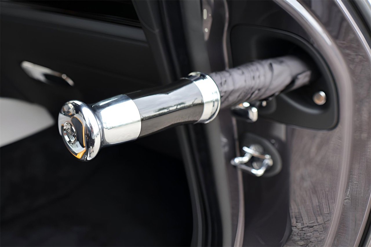 New 2026 Rolls-Royce Spectre image 23