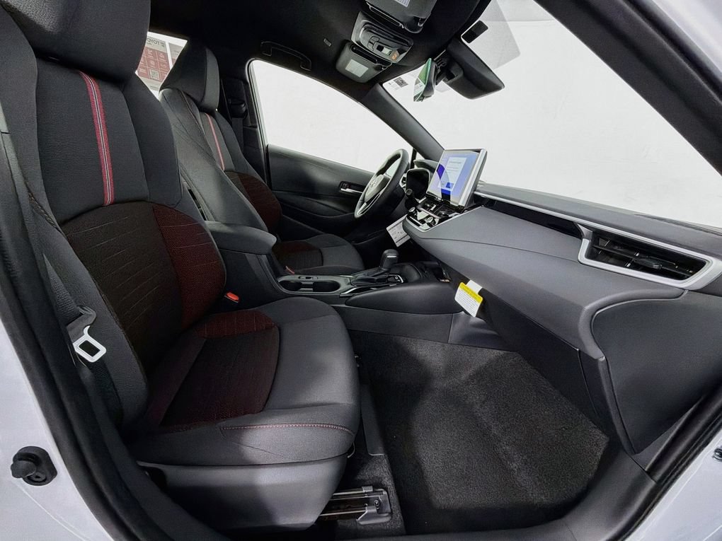 New 2026 Toyota Corolla SE w/ SE Premium Package FWD image 27