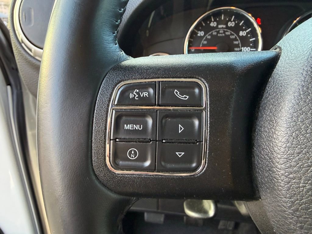 Used 2016 Jeep Wrangler Unlimited Rubicon w/ Connectivity Group image 22
