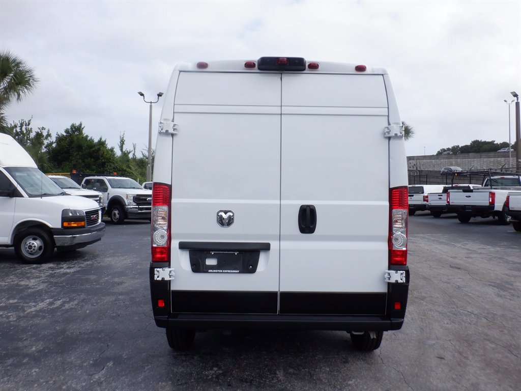 Used 2024 RAM ProMaster 1500 w/ Convenience Group image 4