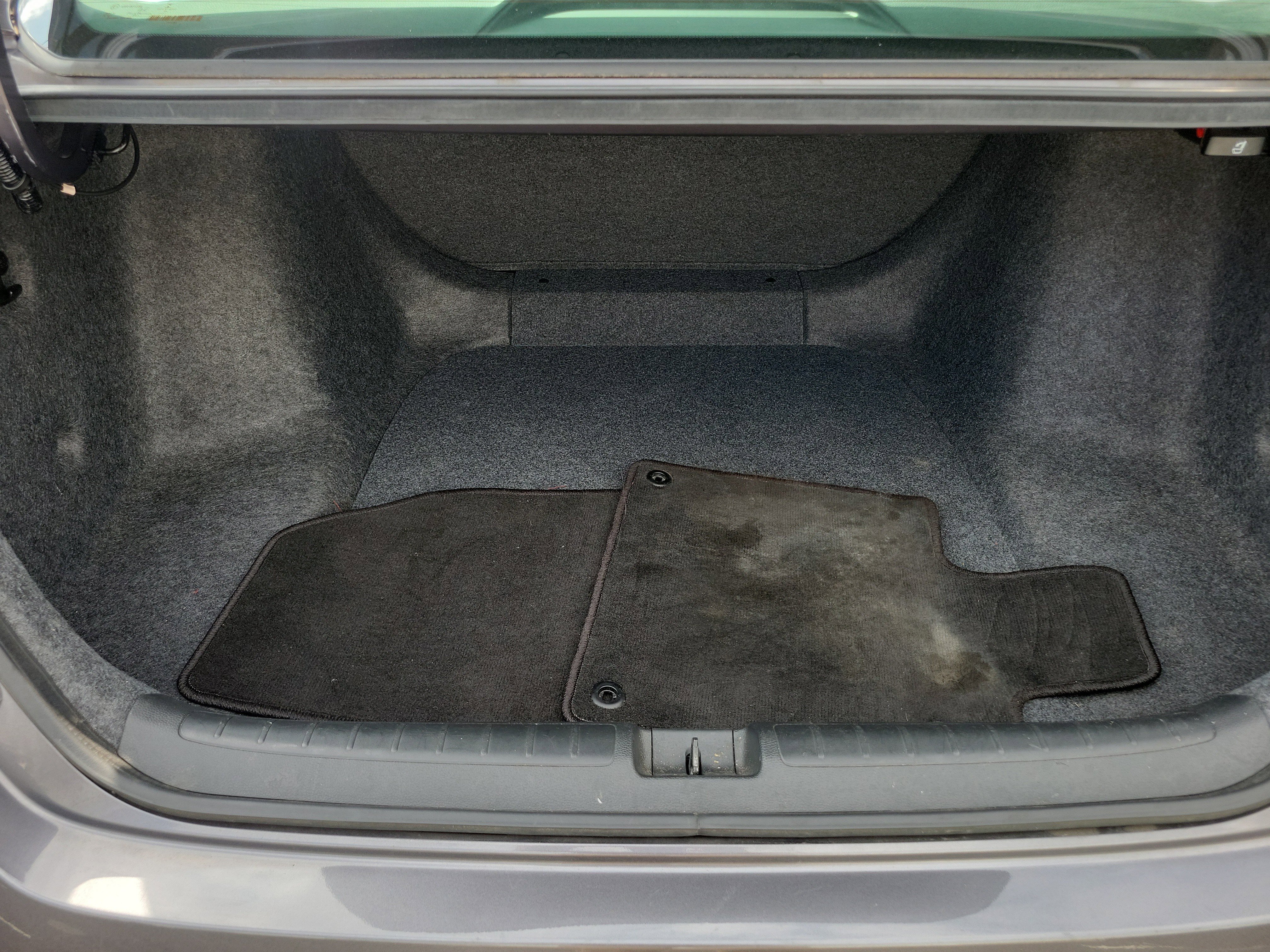 Used 2019 Honda Accord LX image 10