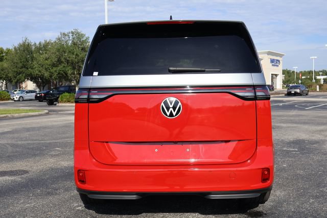Certified 2025 Volkswagen ID. Buzz Pro S RWD image 6