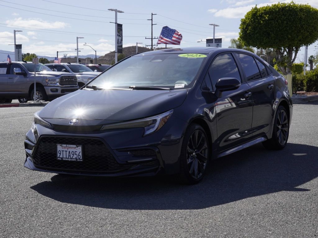 Used 2025 Toyota Corolla SE w/ SE Premium Package FWD image 8